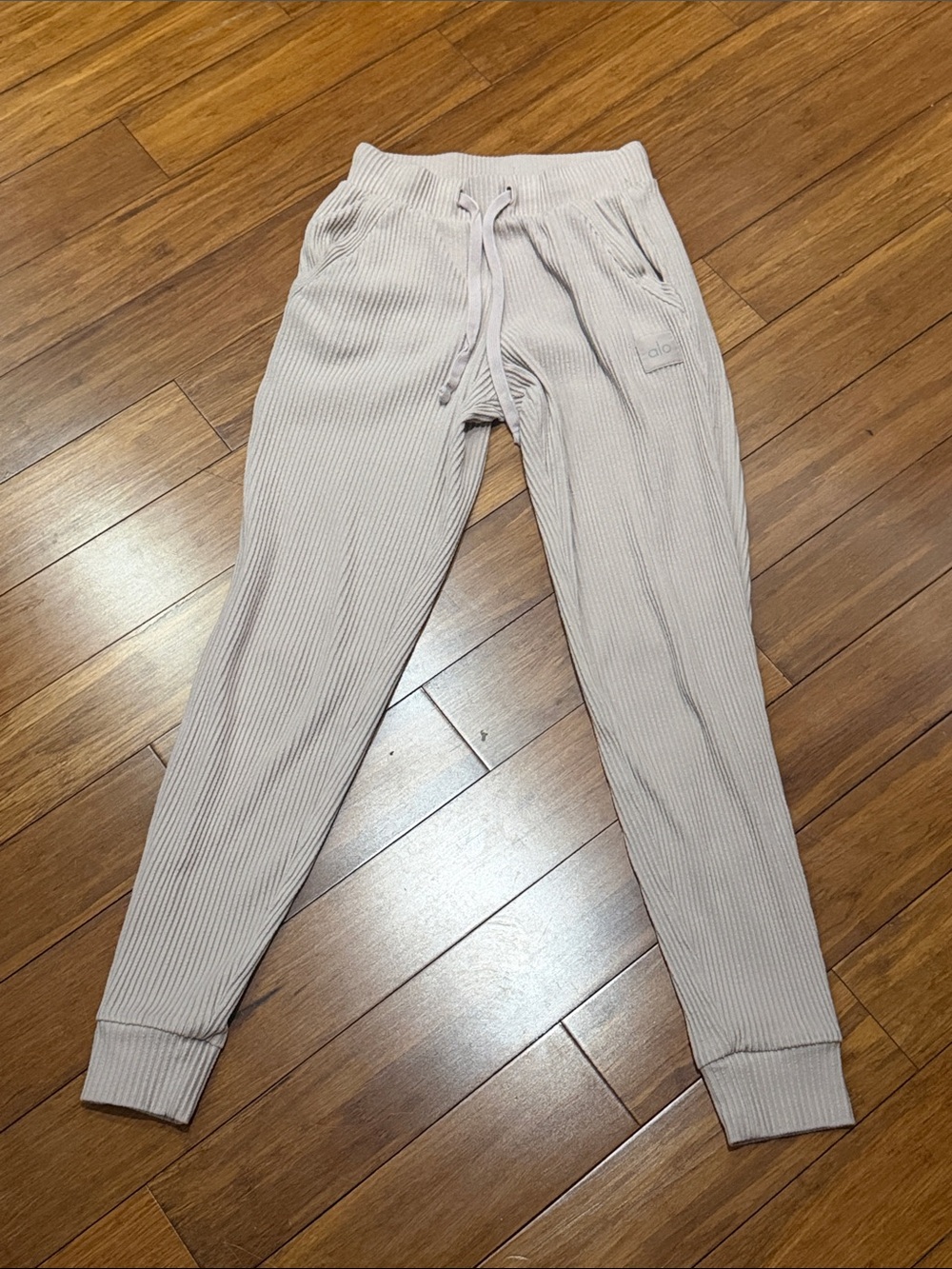 ALO Yoga Muse Sweatpants Joggers XXS
